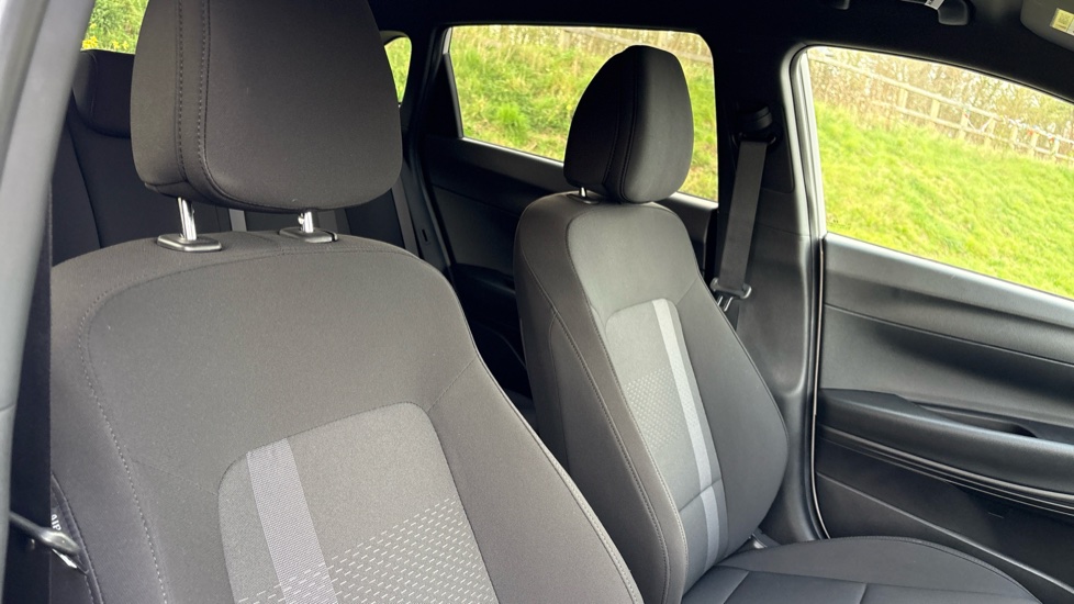 Hyundai i20 1.0T GDi 90 Black Line 5dr Petrol Hatchback - Image 45