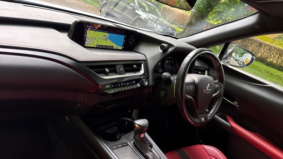 Lexus UX 250h 2.0 F-Sport 5dr CVT [Nav] Hybrid Hatchback - Image 9