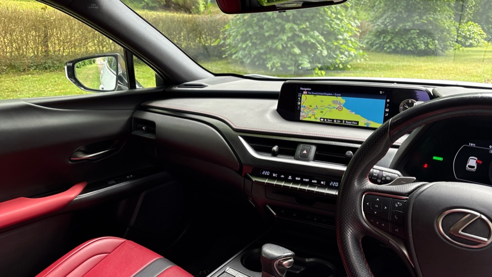 Lexus UX 250h 2.0 F-Sport 5dr CVT [Nav] Hybrid Hatchback - Image 14