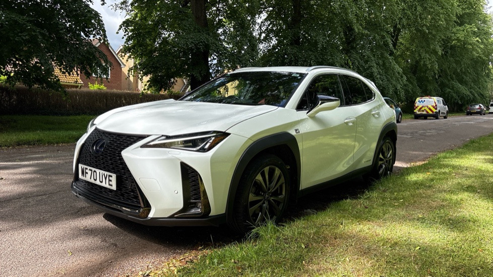 Lexus UX 250h 2.0 F-Sport 5dr CVT [Nav] Hybrid Hatchback - Image 22