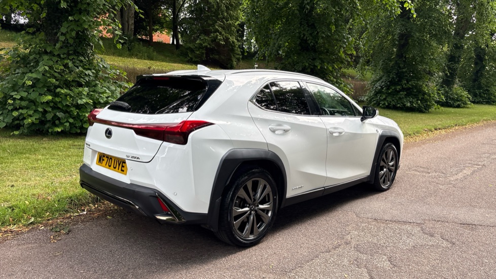 Lexus UX 250h 2.0 F-Sport 5dr CVT [Nav] Hybrid Hatchback - Image 27