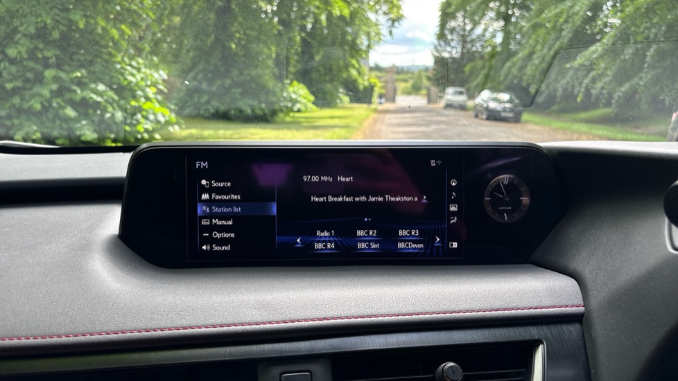 Lexus UX 250h 2.0 F-Sport 5dr CVT [Nav] Hybrid Hatchback - Image 30