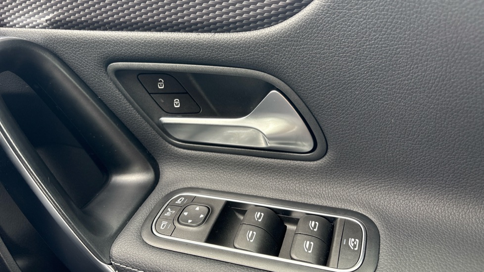 Mercedes-Benz A-Class A180 Sport Executive 5dr Auto Petrol Hatchback - Image 43