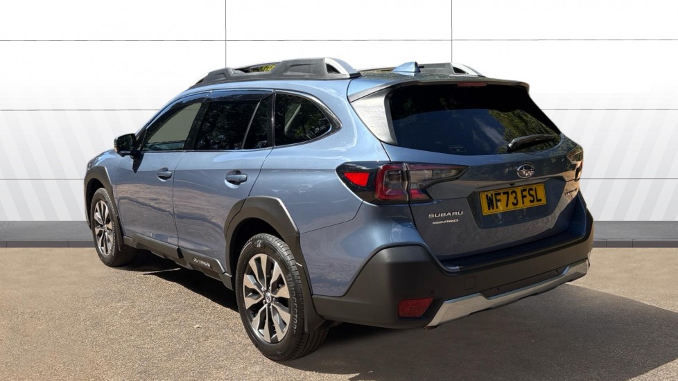 Subaru Outback 2.5i Touring 5dr Lineartronic Petrol Estate - Image 2