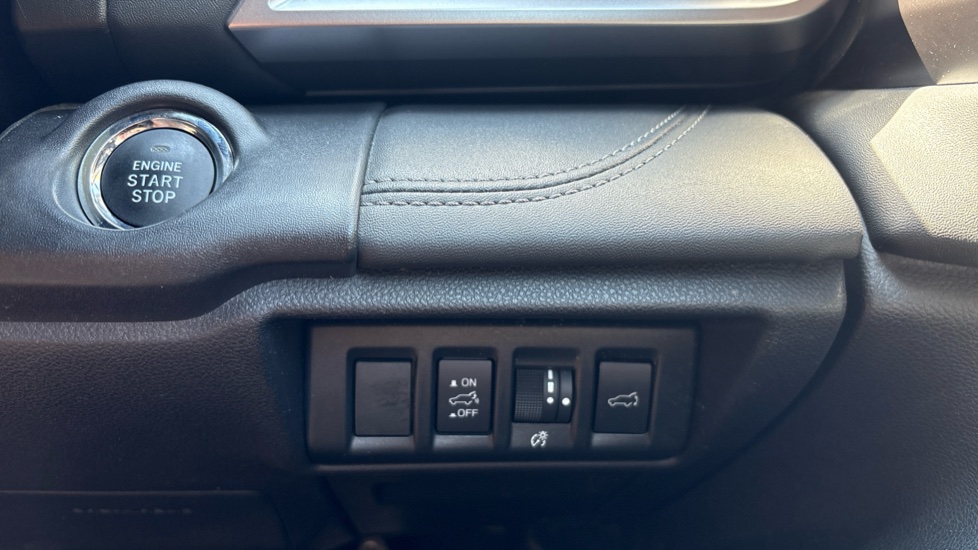 Subaru Outback 2.5i Touring 5dr Lineartronic Petrol Estate - Image 42