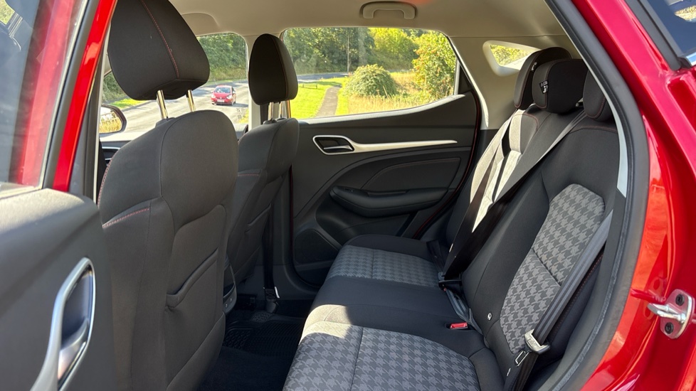 MG ZS 1.5 VTi-TECH Excite 5dr Petrol Hatchback - Image 16