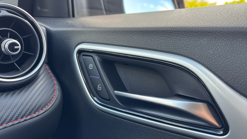 MG ZS 1.5 VTi-TECH Excite 5dr Petrol Hatchback - Image 39