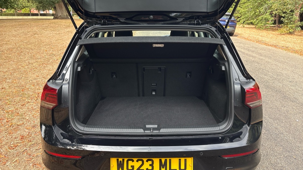 Volkswagen Golf 1.5 TSI Style 5dr Petrol Hatchback - Image 4