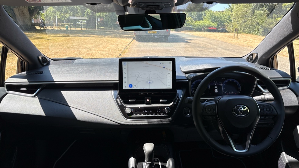 Toyota Corolla 2.0 Hybrid Excel 5dr CVT Hybrid Hatchback - Image 10