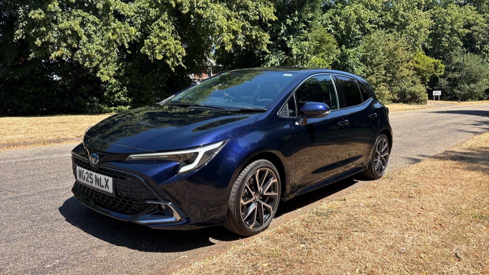 Toyota Corolla 2.0 Hybrid Excel 5dr CVT Hybrid Hatchback - Image 22