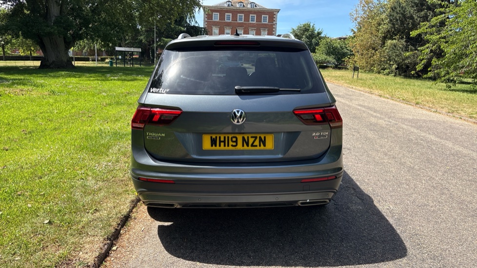Volkswagen Tiguan Allspace 2.0 TDI 4Motion Match 5dr DSG Diesel Estate - Image 26