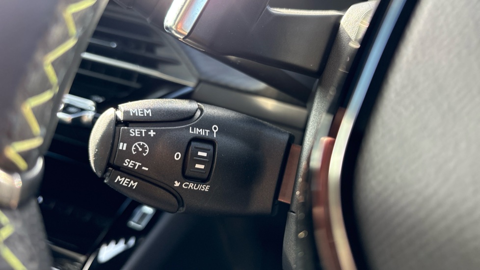 Peugeot 208 1.2 Hybrid 136 GT 5dr e-DSC6 Petrol Hatchback - Image 39
