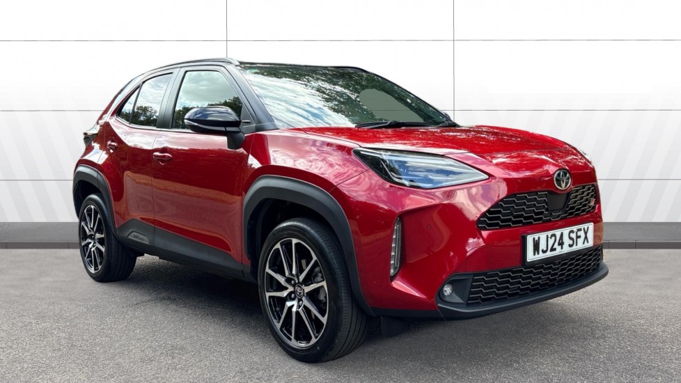 Toyota Yaris Cross 1.5 Hybrid GR Sport 5dr CVT Hybrid Estate - Image 1