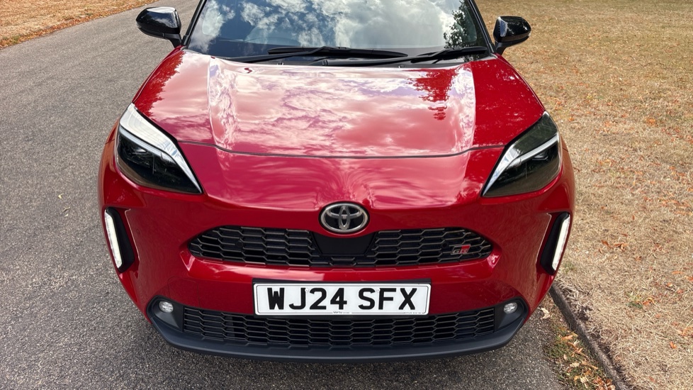 Toyota Yaris Cross 1.5 Hybrid GR Sport 5dr CVT Hybrid Estate - Image 8