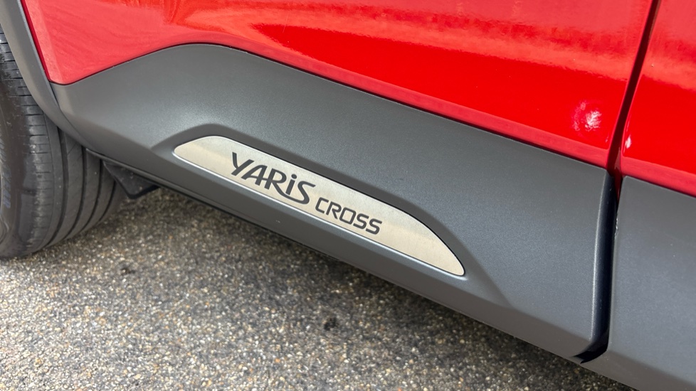 Toyota Yaris Cross 1.5 Hybrid GR Sport 5dr CVT Hybrid Estate - Image 26