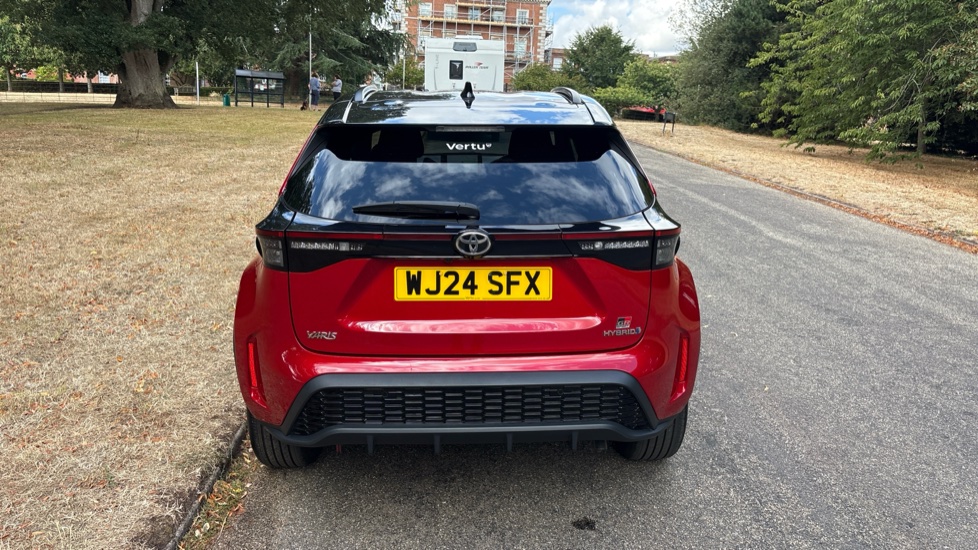 Toyota Yaris Cross 1.5 Hybrid GR Sport 5dr CVT Hybrid Estate - Image 27