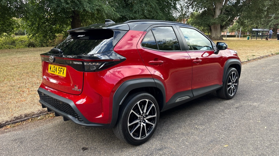 Toyota Yaris Cross 1.5 Hybrid GR Sport 5dr CVT Hybrid Estate - Image 28