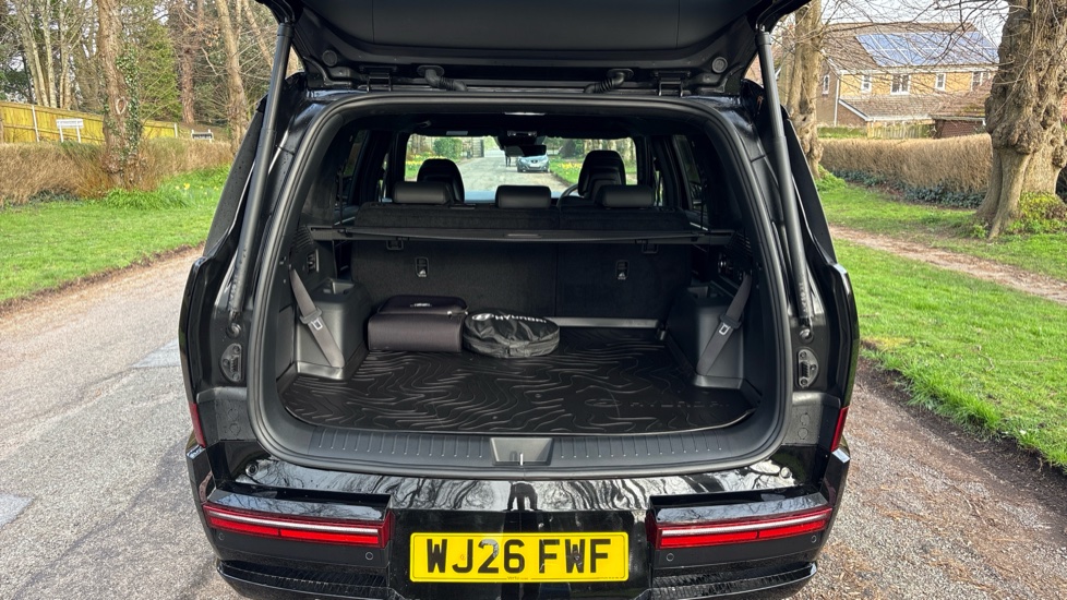 Hyundai SANTA FE 1.6 TGDi Plug-in Hybrid Calligraphy 5dr 4WD Auto Estate - Image 4