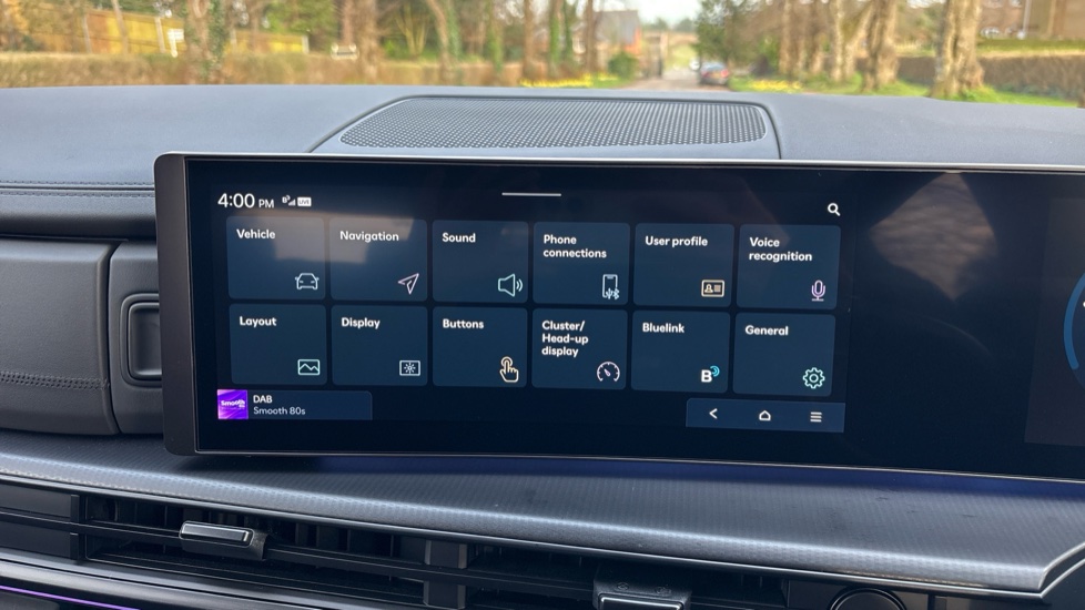 Hyundai SANTA FE 1.6 TGDi Plug-in Hybrid Calligraphy 5dr 4WD Auto Estate - Image 40