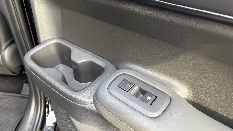 Hyundai SANTA FE 1.6 TGDi Plug-in Hybrid Calligraphy 5dr 4WD Auto Estate - Image 56