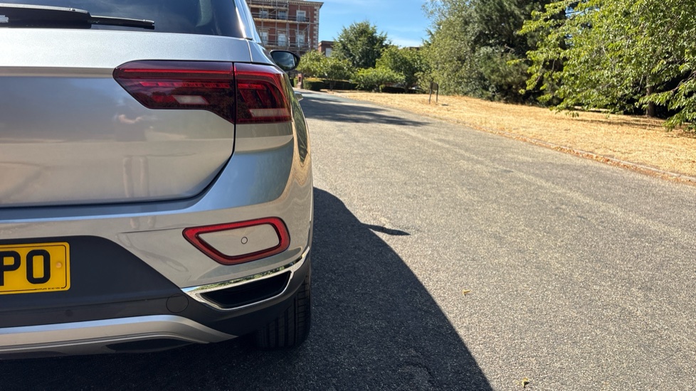 Volkswagen T-Roc 1.5 TSI Style 5dr DSG Petrol Hatchback - Image 28