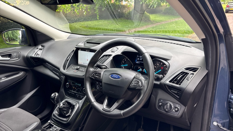 Ford Kuga 1.5 EcoBoost Titanium Edition 5dr 2WD Petrol Estate - Image 11