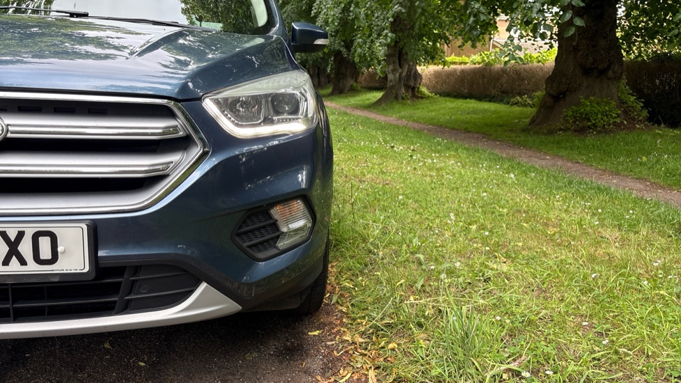 Ford Kuga 1.5 EcoBoost Titanium Edition 5dr 2WD Petrol Estate - Image 23