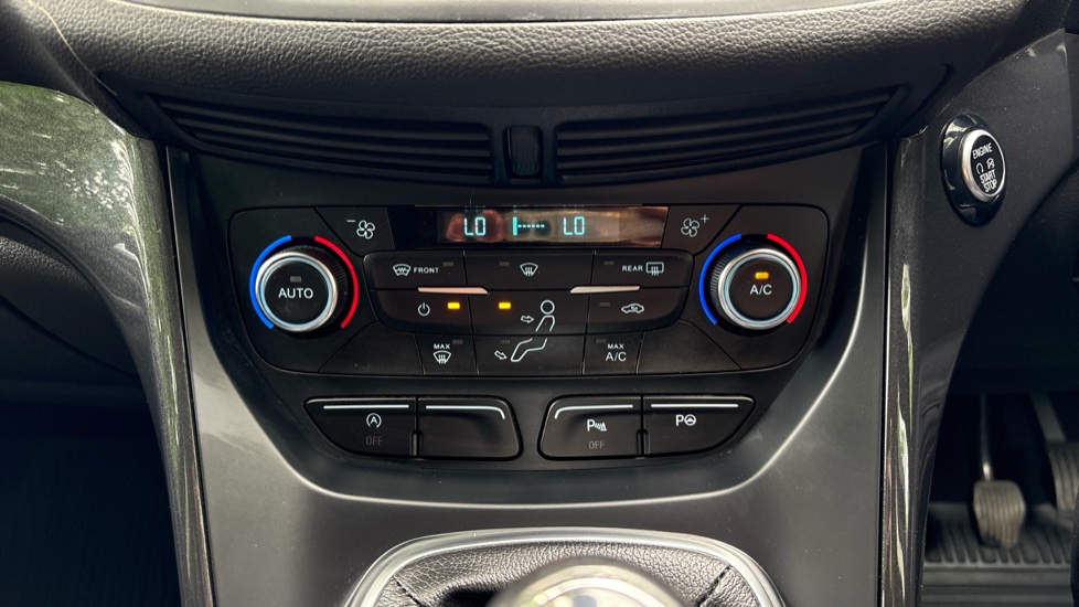 Ford Kuga 1.5 EcoBoost Titanium Edition 5dr 2WD Petrol Estate - Image 34