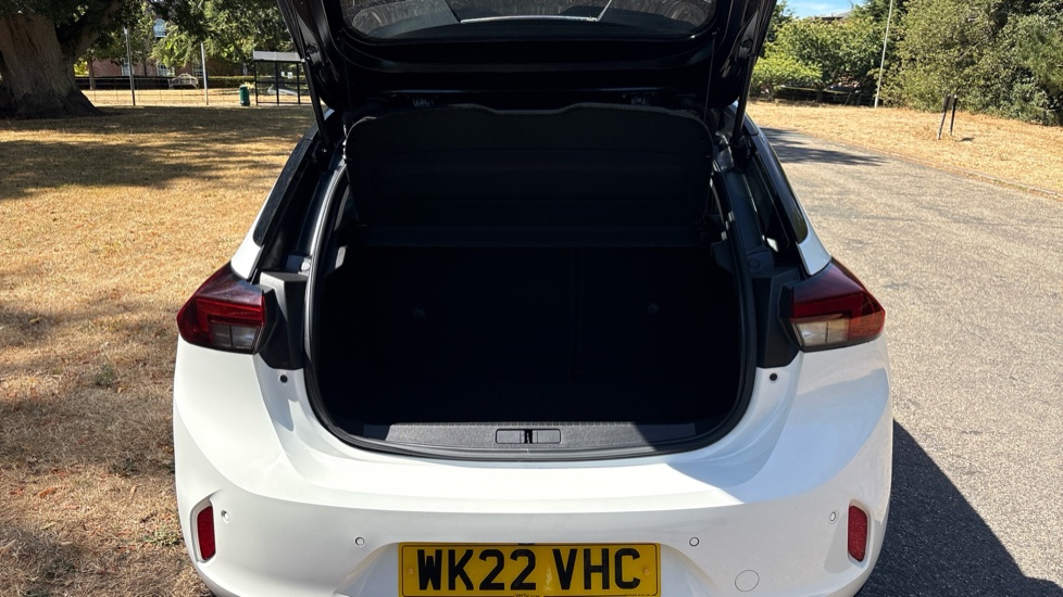 Vauxhall Corsa 1.2 Elite Edition 5dr Petrol Hatchback - Image 4