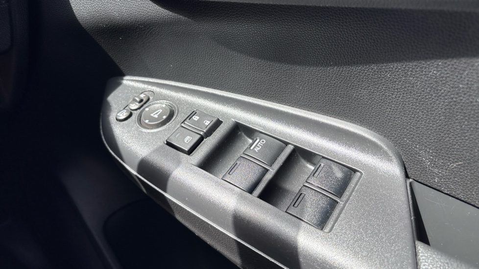Honda Jazz 1.5 i-VTEC Sport 5dr CVT Petrol Hatchback - Image 41