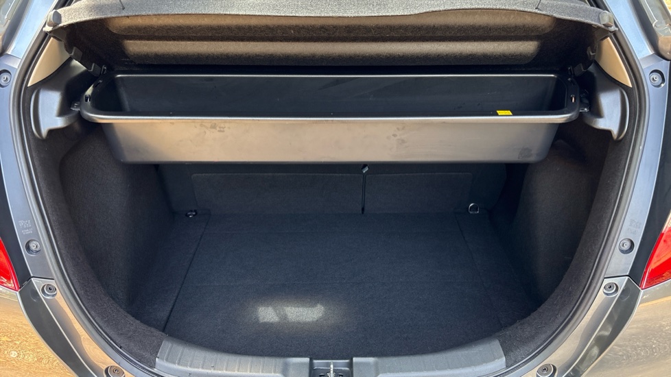 Honda Jazz 1.5 i-VTEC Sport 5dr CVT Petrol Hatchback - Image 47