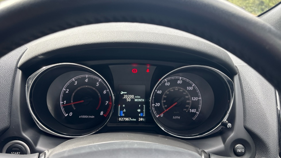 Mitsubishi ASX 2.0 Exceed 5dr Petrol Estate - Image 18