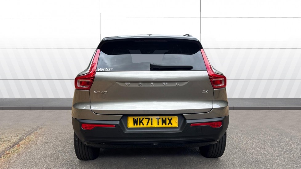 Volvo XC40 2.0 B4P R DESIGN 5dr Auto Petrol Estate - Image 6