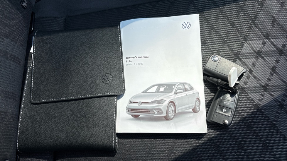 Volkswagen Polo 1.0 TSI 110 R-Line 5dr DSG Petrol Hatchback - Image 19