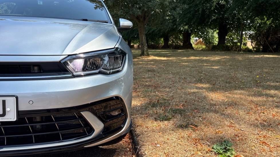 Volkswagen Polo 1.0 TSI 110 R-Line 5dr DSG Petrol Hatchback - Image 23