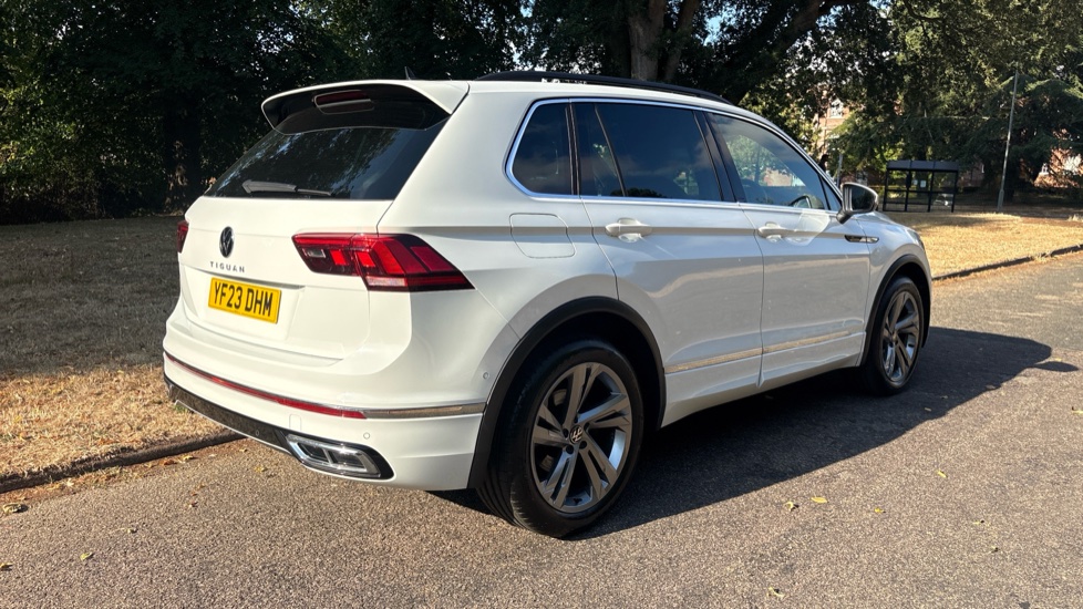 Volkswagen Tiguan 1.5 TSI 150 R-Line Edition 5dr DSG Petrol Estate - Image 28