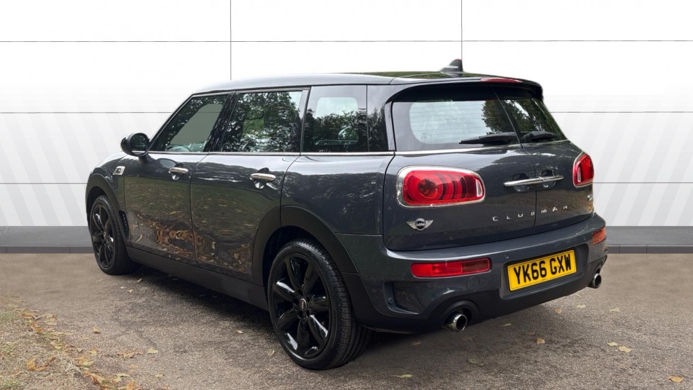 MINI Clubman 2.0 Cooper S D ALL4 6dr Auto Diesel Estate - Image 2