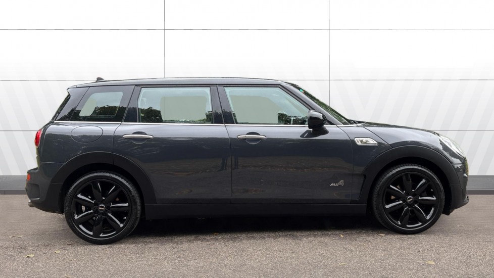 MINI Clubman 2.0 Cooper S D ALL4 6dr Auto Diesel Estate - Image 5