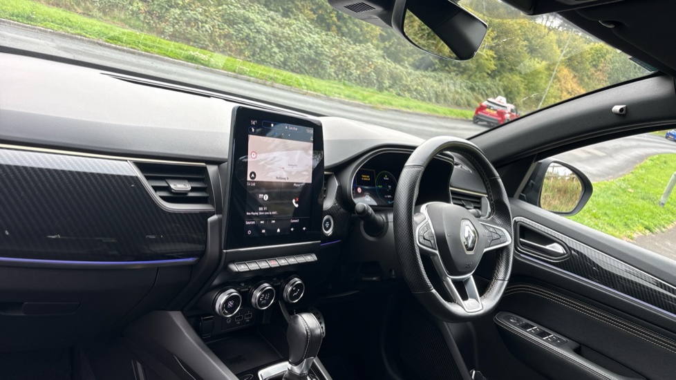 Renault Arkana 1.6 E-Tech full hybrid 145 Engineered 5dr Auto Hybrid Estate - Image 9