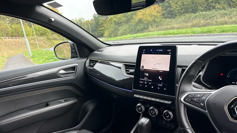 Renault Arkana 1.6 E-Tech full hybrid 145 Engineered 5dr Auto Hybrid Estate - Image 14