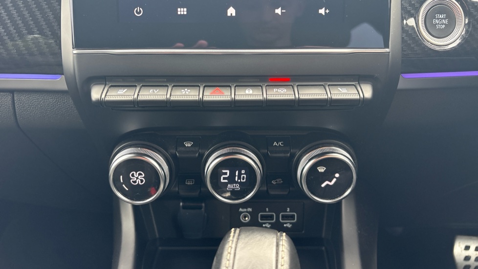 Renault Arkana 1.6 E-Tech full hybrid 145 Engineered 5dr Auto Hybrid Estate - Image 34