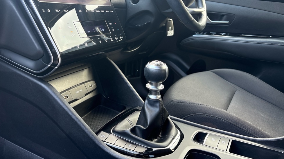 Hyundai TUCSON 1.6 TGDi SE Connect 5dr 2WD Petrol Estate - Image 13