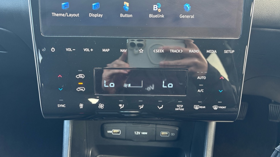 Hyundai TUCSON 1.6 TGDi SE Connect 5dr 2WD Petrol Estate - Image 35