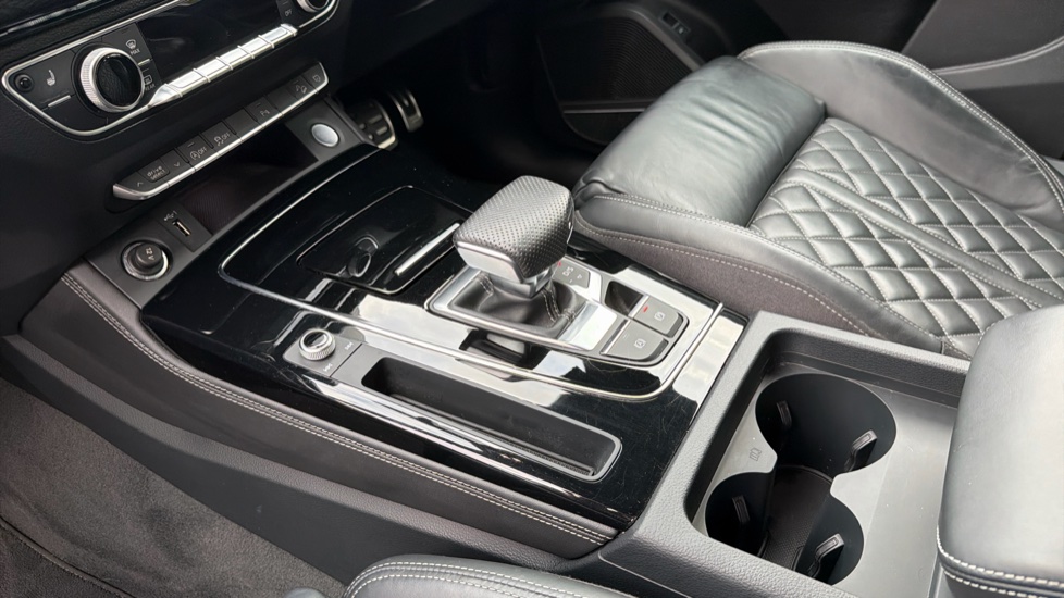 Audi Q5 40 TDI Quattro Edition 1 5dr S Tronic Diesel Estate - Image 13
