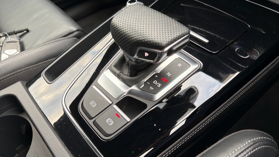 Audi Q5 40 TDI Quattro Edition 1 5dr S Tronic Diesel Estate - Image 24