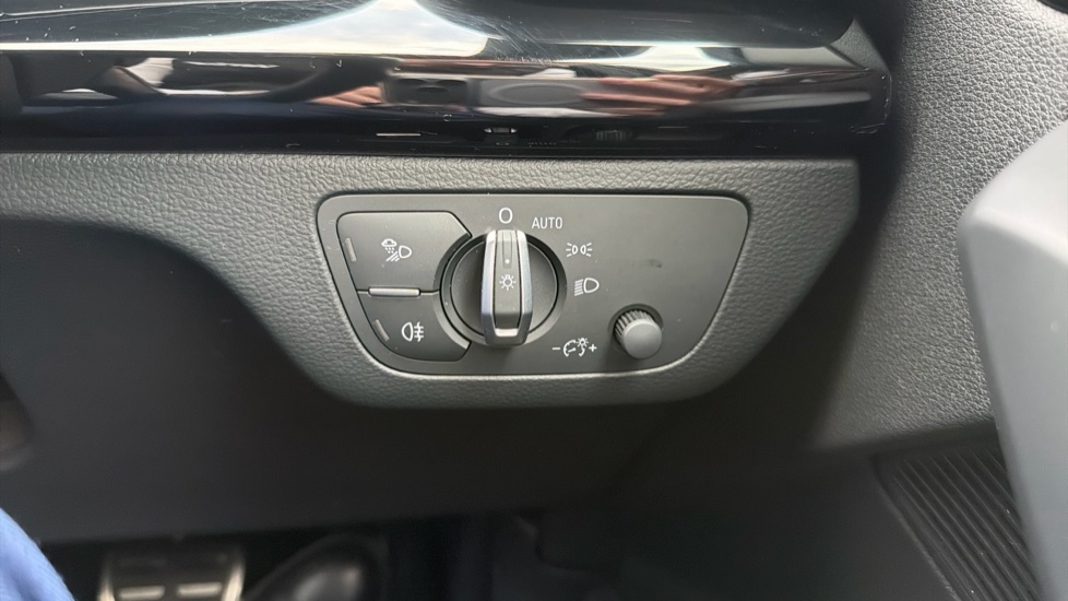 Audi Q5 40 TDI Quattro Edition 1 5dr S Tronic Diesel Estate - Image 26