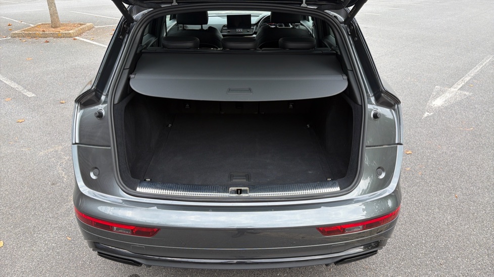 Audi Q5 40 TDI Quattro Edition 1 5dr S Tronic Diesel Estate - Image 38