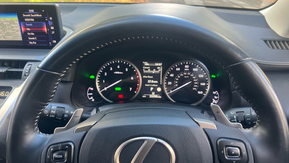 Lexus NX 300h 2.5 5dr CVT [8 Inch Nav] Hybrid Estate - Image 18