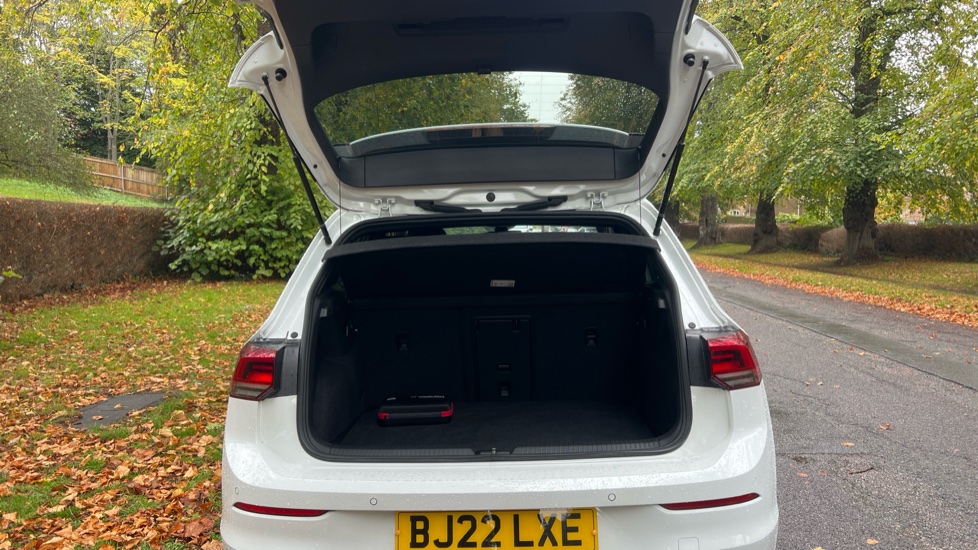 Volkswagen Golf 1.5 TSI 150 R-Line 5dr Petrol Hatchback - Image 4