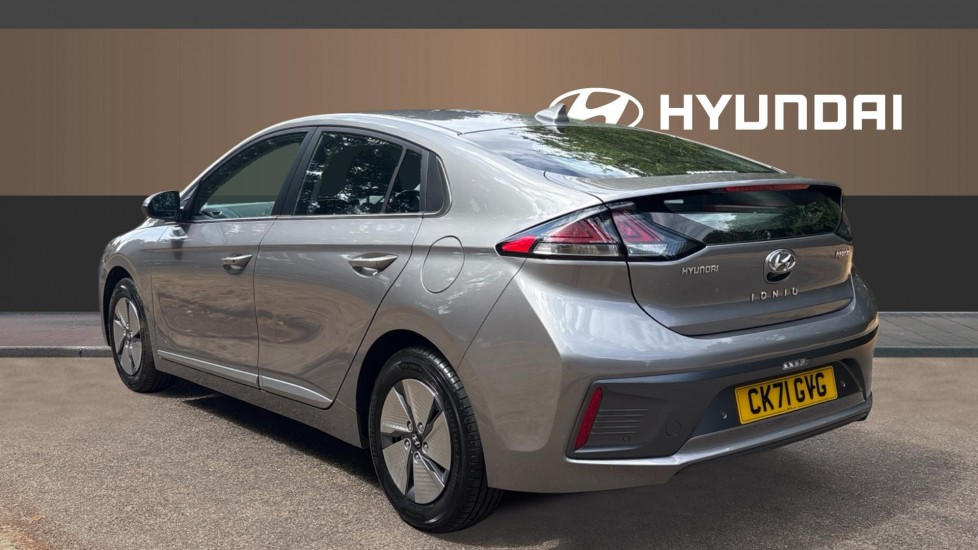 Hyundai IONIQ 1.6 GDi Hybrid Premium 5dr DCT Hybrid Hatchback - Image 2